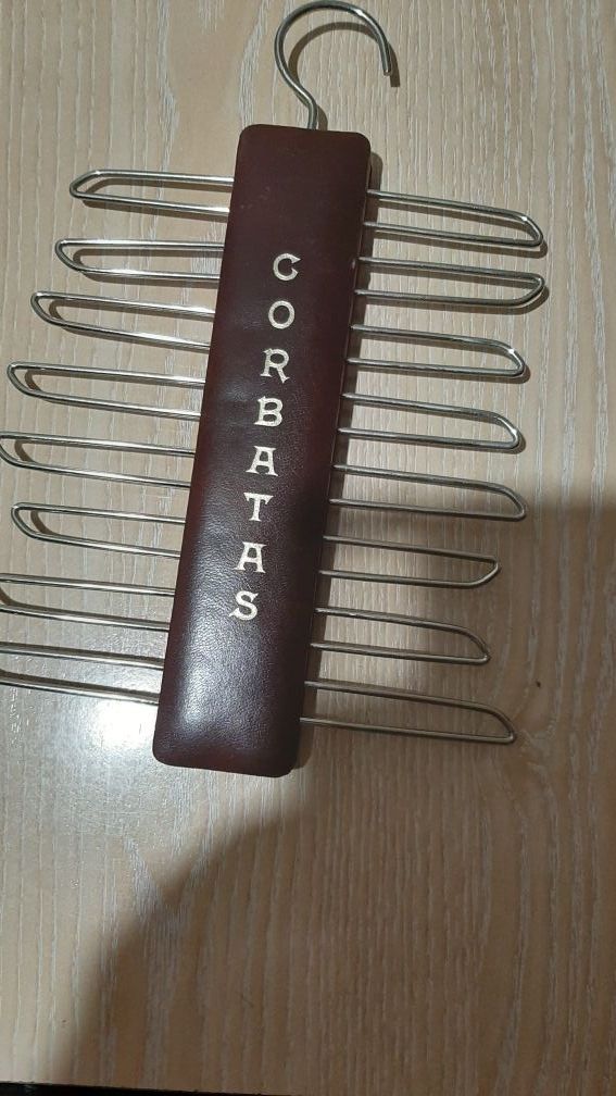 COLGADOR CORBATAS