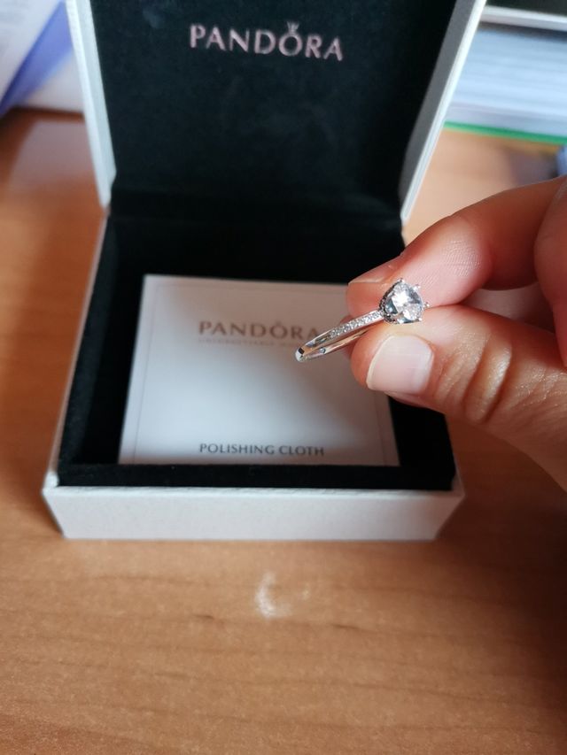 anillo Pandora