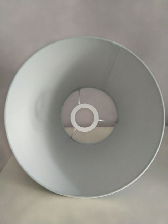 Pantalla cónica Toile natural