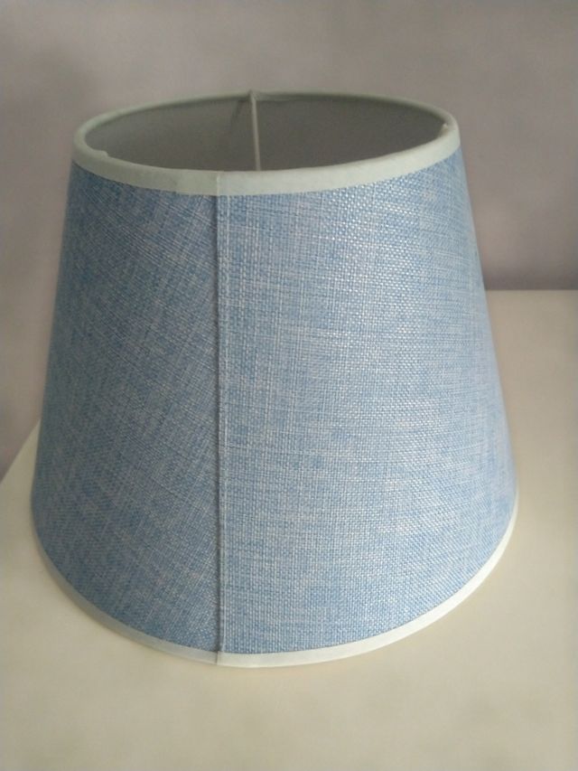 Pantalla cónica Toile natural