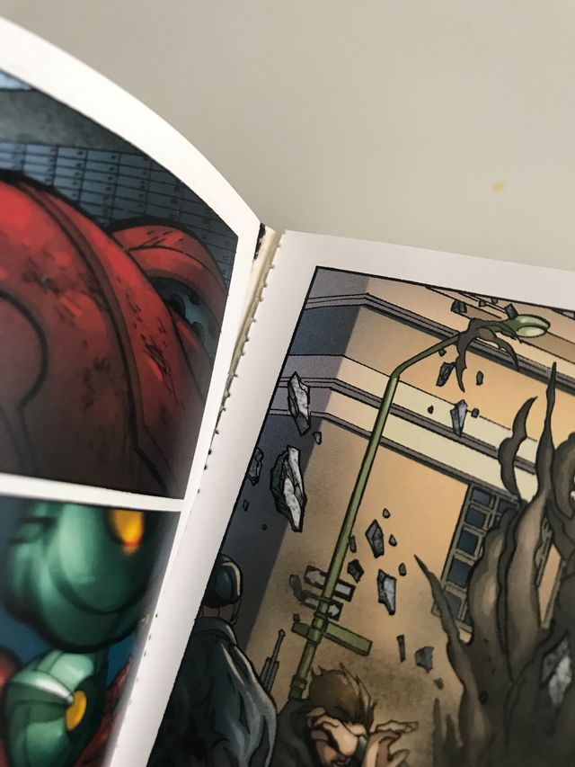 IRON MAN (algunas hojas sueltas)