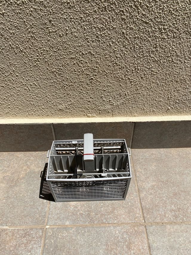 CESTA LAVAVAJILLAS AEG FAVORIT