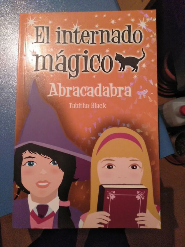 Libros de la colección El internado mágico.