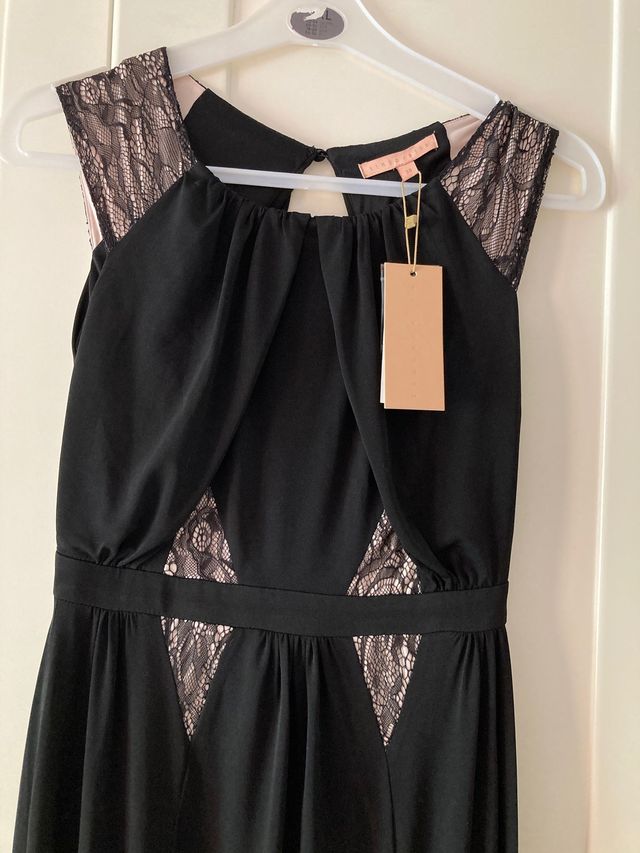 Vestido negro tintoretto