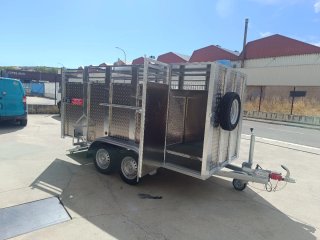 Remolque NUEVO ovejas, cabras, cerdos