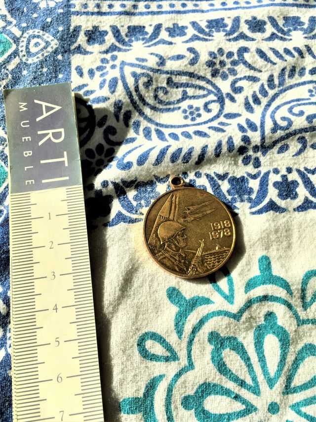 Medalla 60 Aniversario Fuerzas Armadas URSS 1978