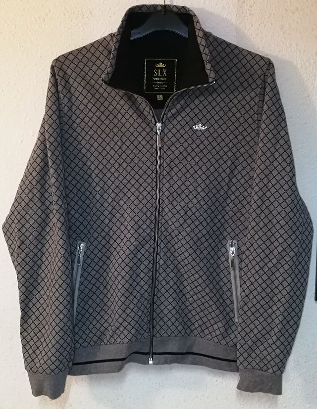 Sudadera marca SLX Sport Luxury