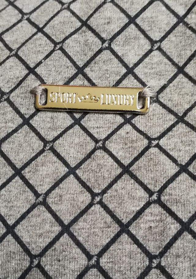 Sudadera marca SLX Sport Luxury