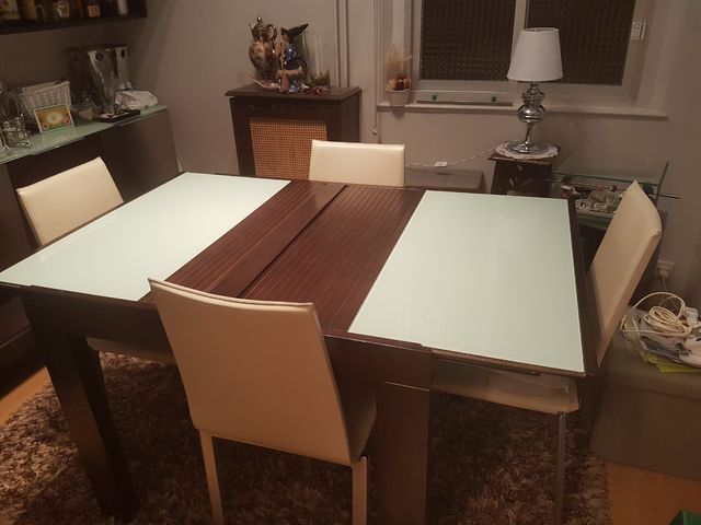 JUEGO DE COMEDOR de segunda mano por 475 € en Madrid en WALLAPOP