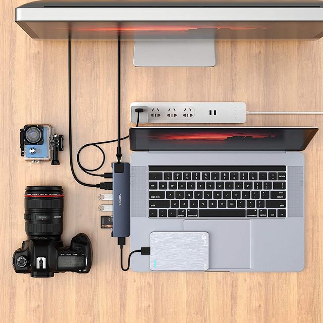 HUB USB C Thunderbolt · Nuevo a estrenar