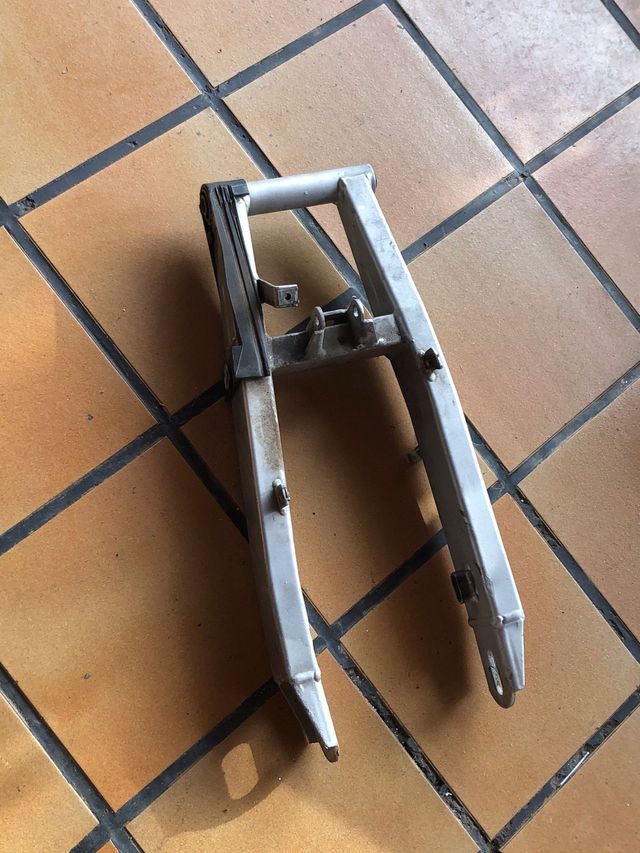 Basculaste aprilia rs 50