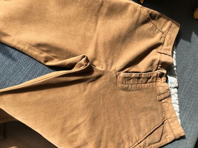 Pantalones marrones hombre Zara