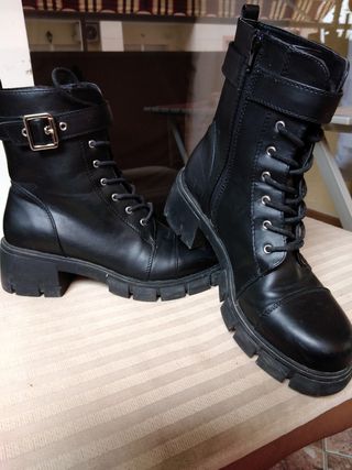 Botas Graceland mujer de segunda mano por 25 EUR en Torrevieja en WALLAPOP