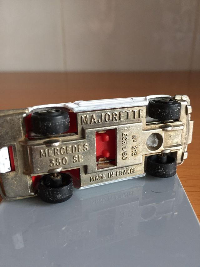 Mercedes 350 SL majorette