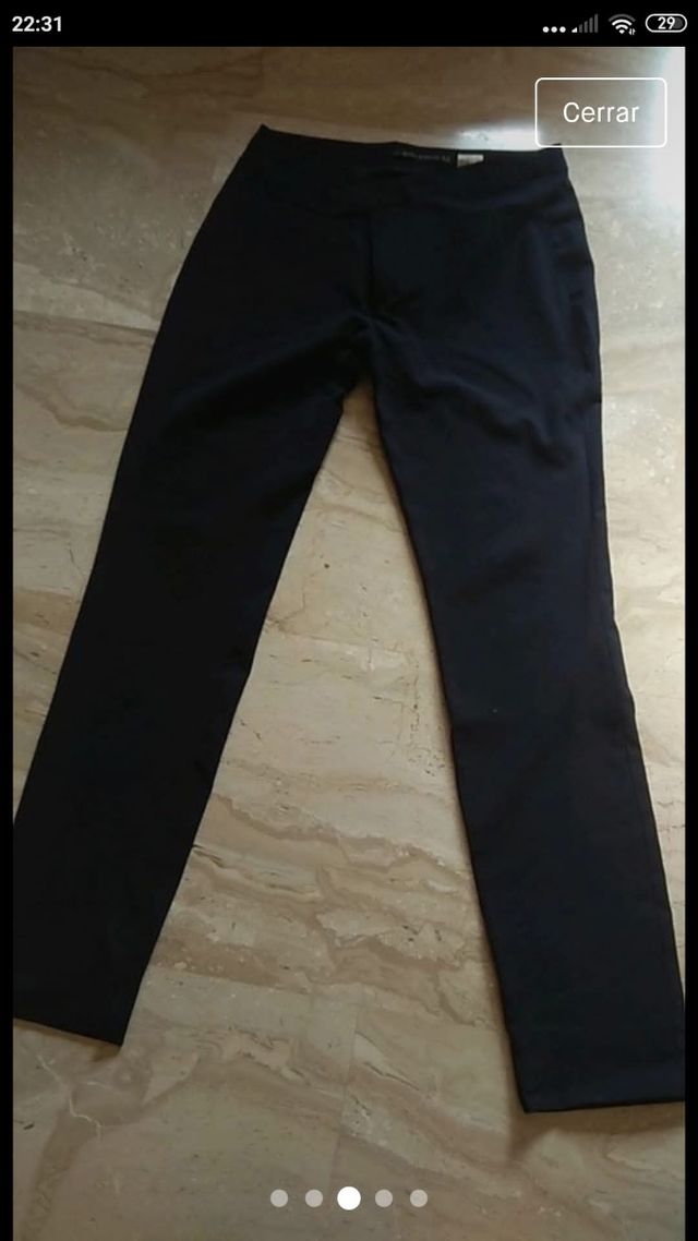 pantalón azul marino