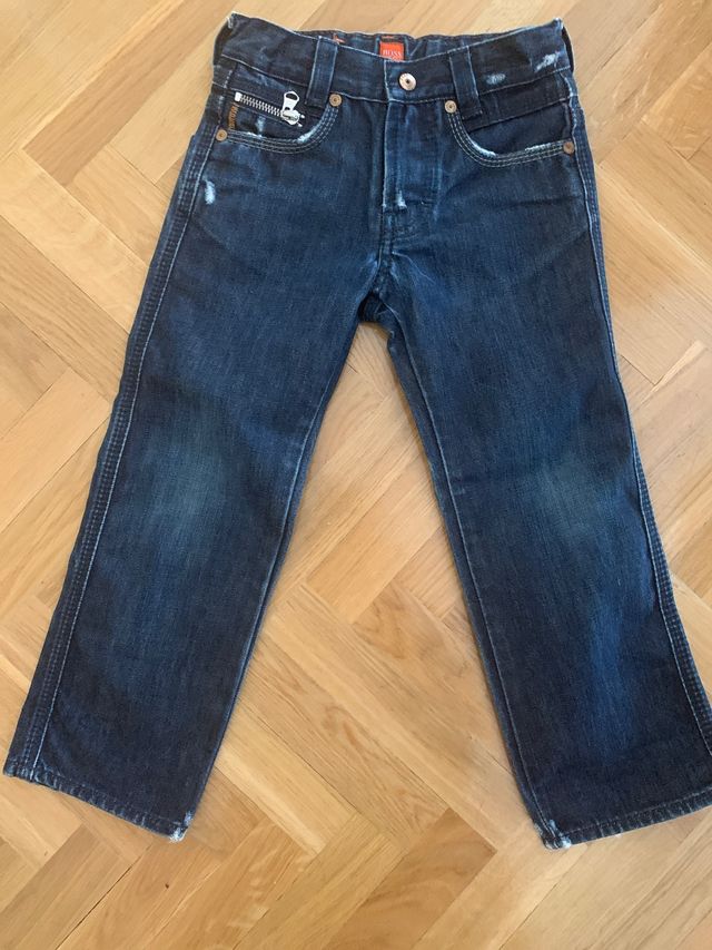 Pantalón Hugo Boss talla 4 años