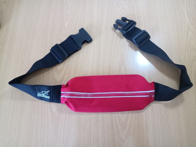 Riñonera deportiva Wpegasus roja running (nueva)