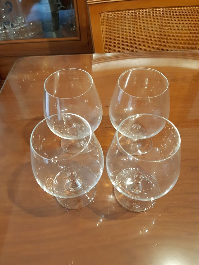 4 Copas coñac o licor