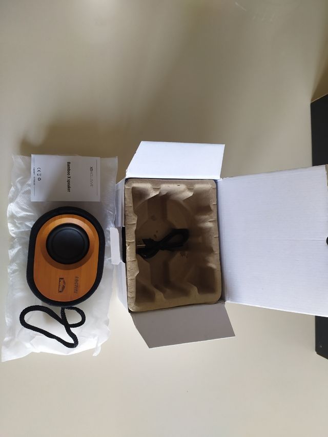 Altavoz inalámbrico sostenible