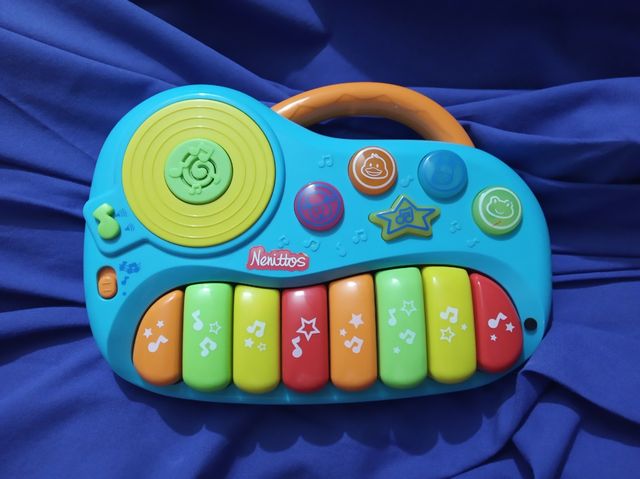 Piano Juguete