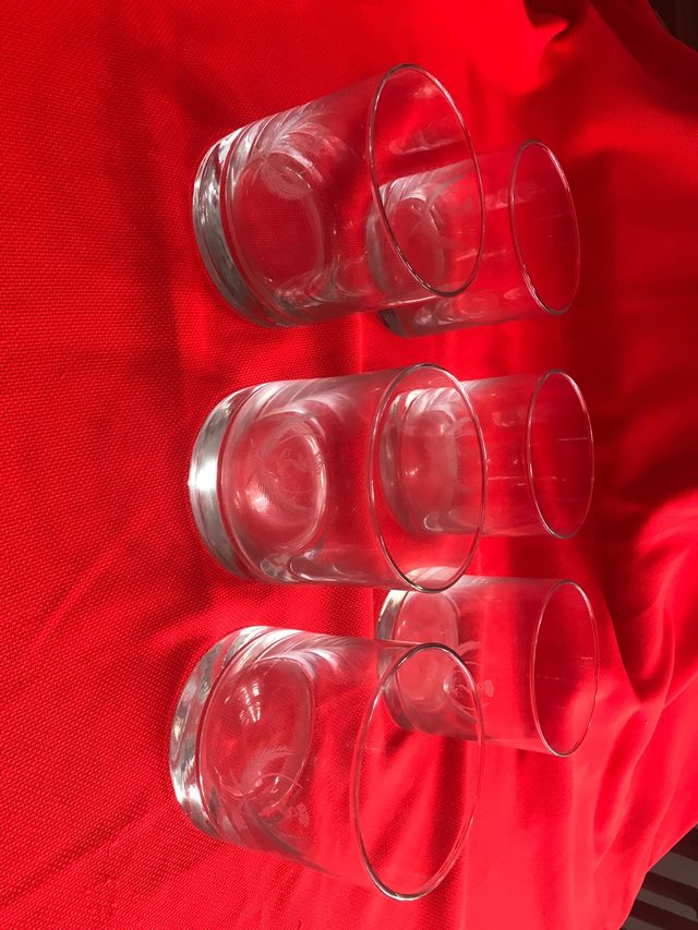 6 vasos anchos grabados escarapela subof Armada.