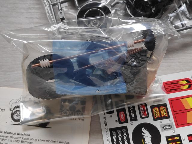 TAMIYA MINI 4WD SUZUKI JIMNY (19011)