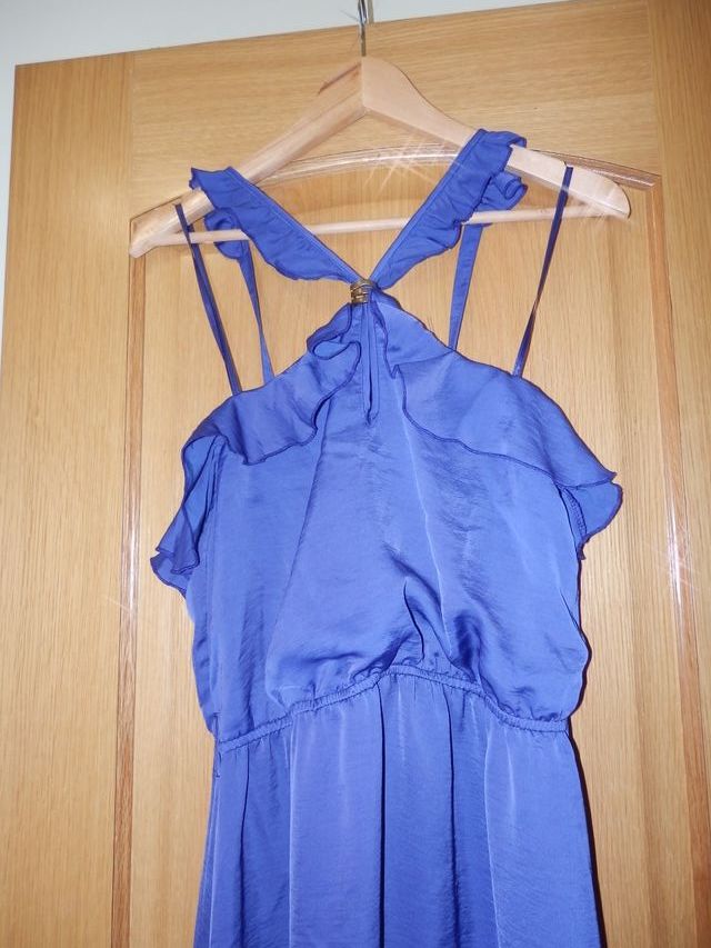 Vestido largo azul eléctrico