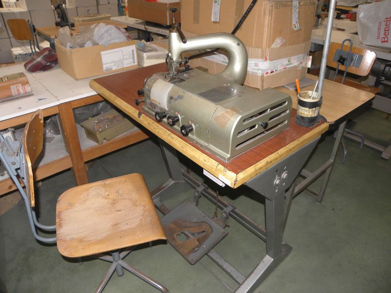 MAQUINA DE REBAJAR PIEL PARA CALZADO de segunda mano por EUR en