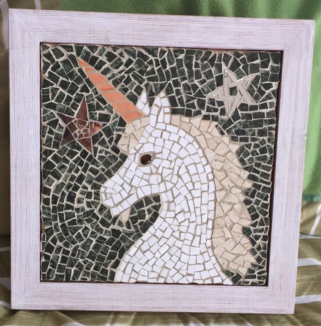 Cuadro Unicornio cerámica , hecho a mano.