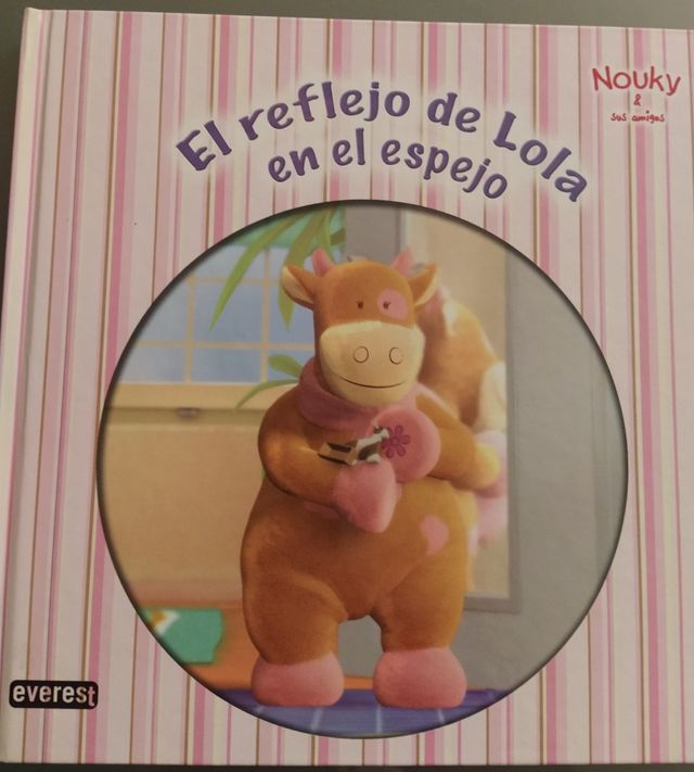 Libro. El reflejo de Lola en el espejo.