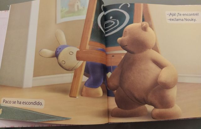 Libro. El reflejo de Lola en el espejo.