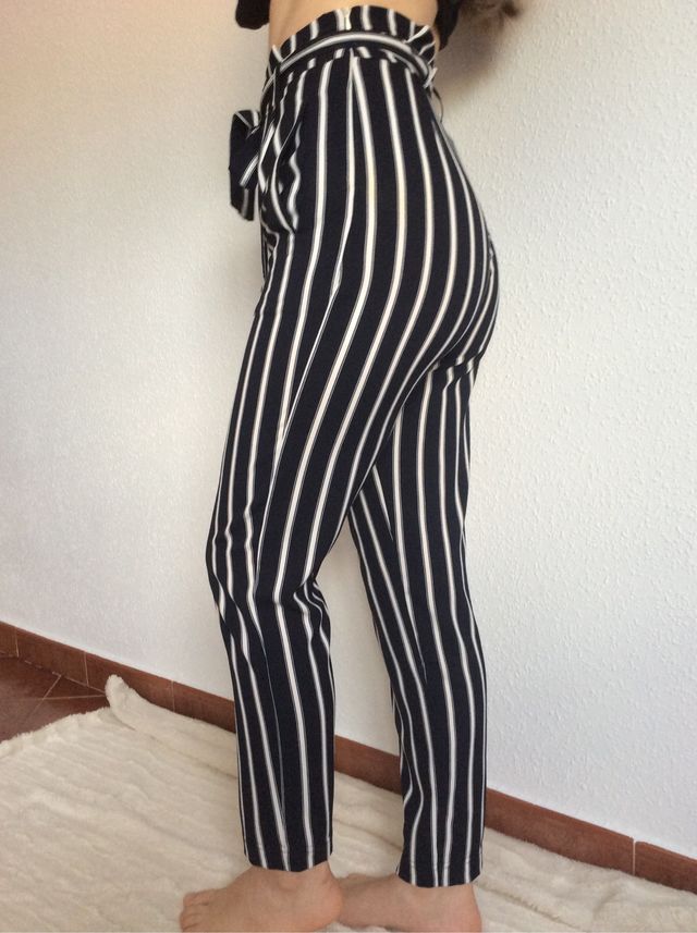 Pantalones Stradivarius a estrenar