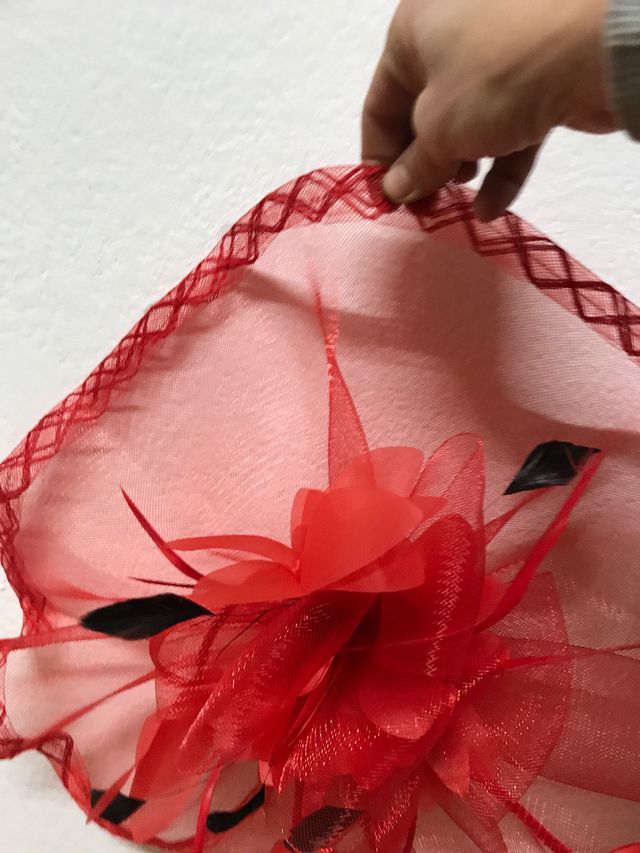 Tocado para bodas y eventos festivos