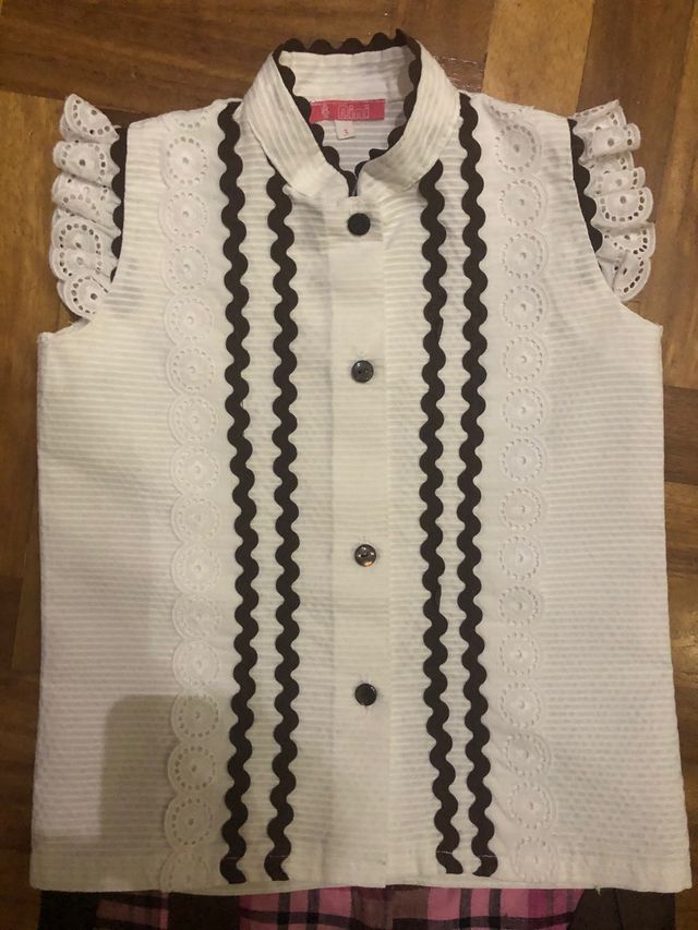 CONJUNTO NIÑA NINI TALLA 3 BLUSA Y PANTALON CORTO