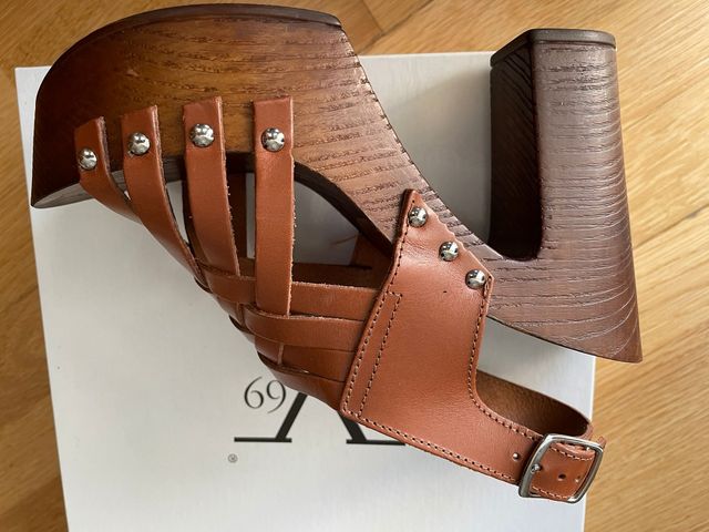 Sandalias Versace 1969