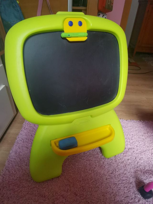 pizarra niña niños imaginarium