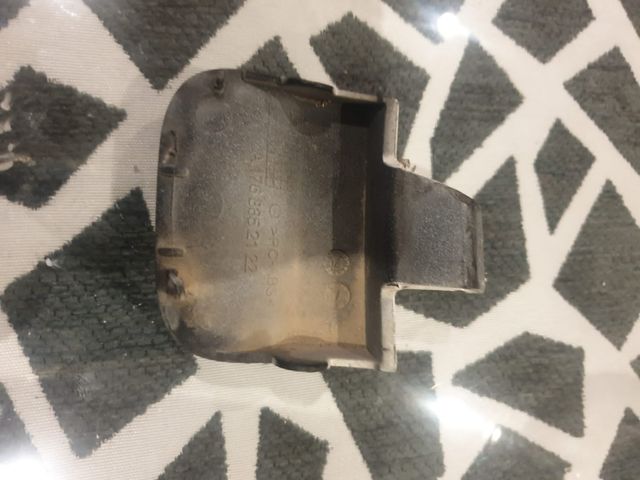 tapa gancho mercedes a amg