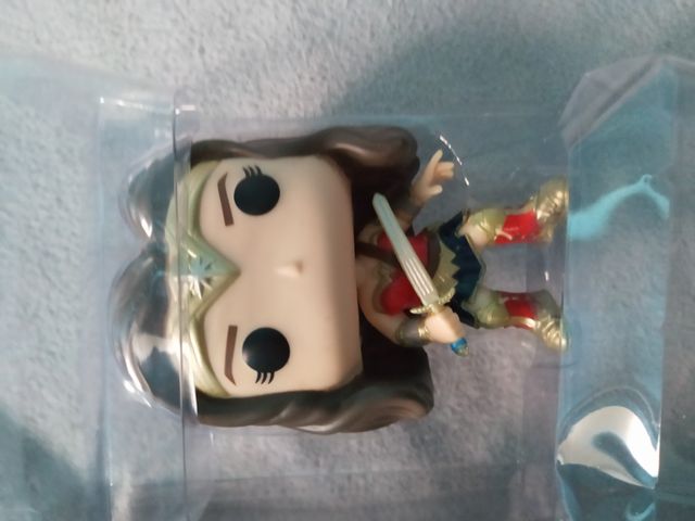 Funko pop wonder woman
