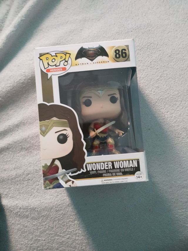Funko pop wonder woman