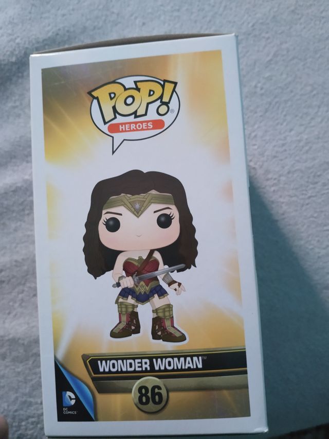 Funko pop wonder woman