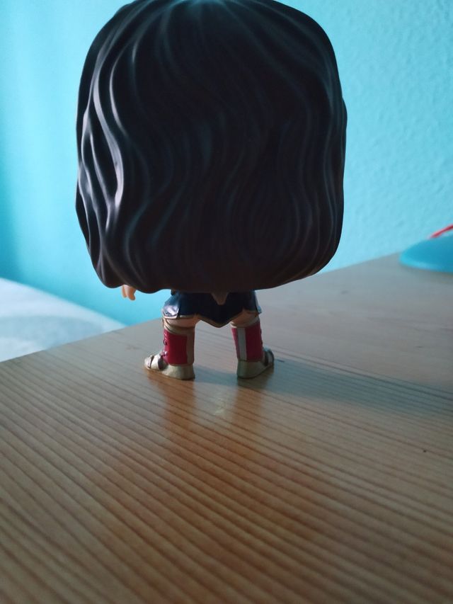 Funko pop wonder woman
