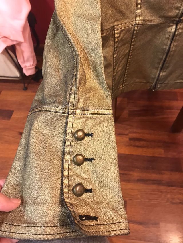 Chaqueta bronce Isabel De Pedro Mr. Cat