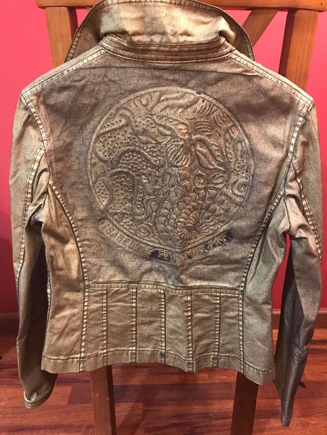 Chaqueta bronce Isabel De Pedro Mr. Cat