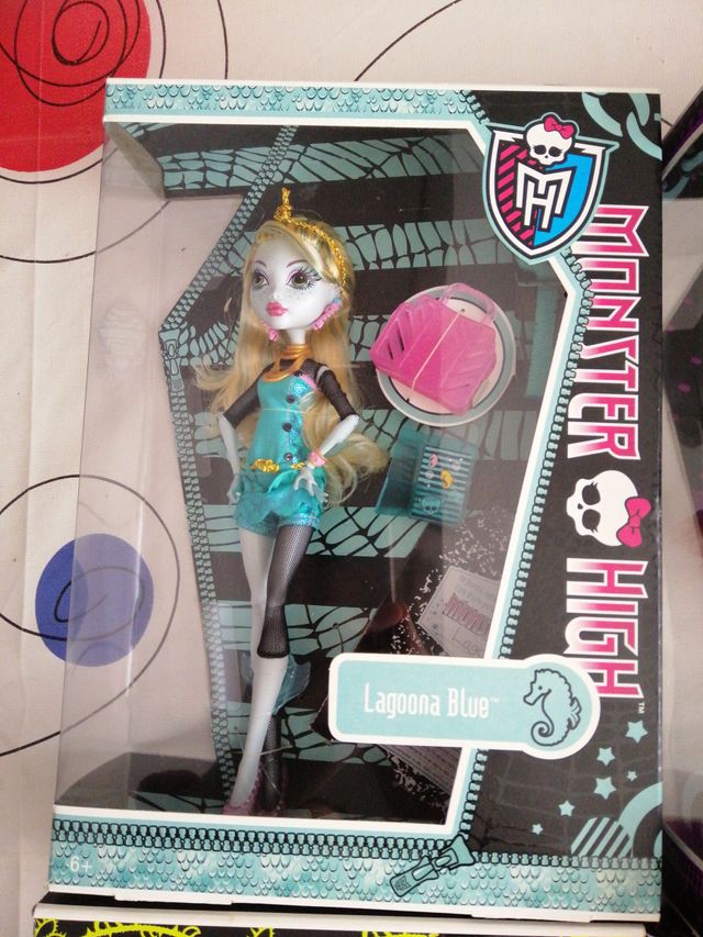Monster high  operetta lagoona skelita nueva
