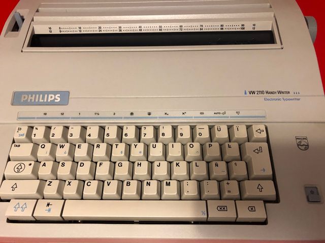 Máquina de escribir eléctrica PHILIPS VW2110