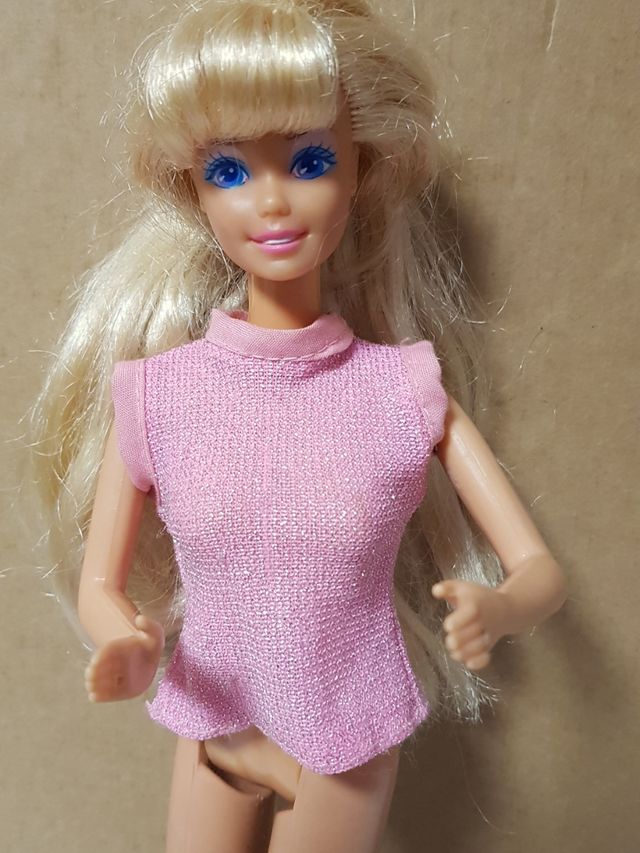 CAMISETA TIPO TOP CON BRILLOS PARA BARBIE