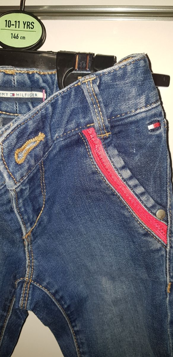 Pantalón Jeans Tommy Hilfiger 5 años