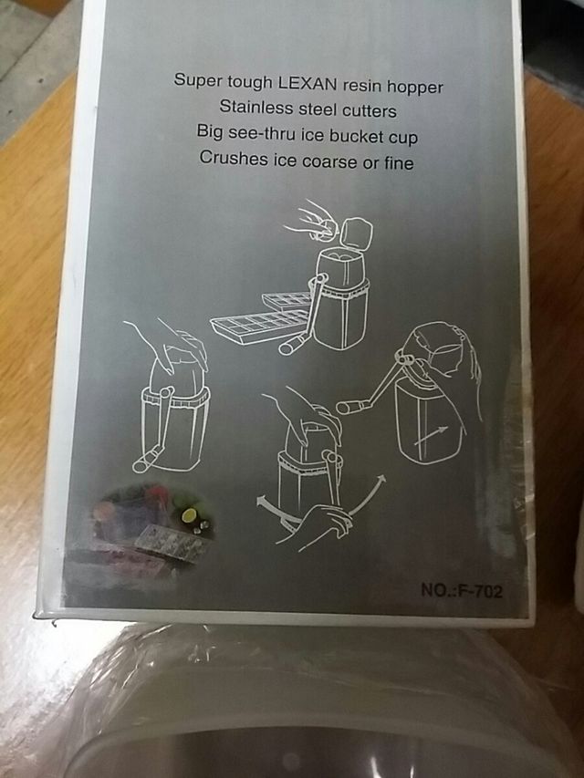 Picadora de hielo manual (nuevo).