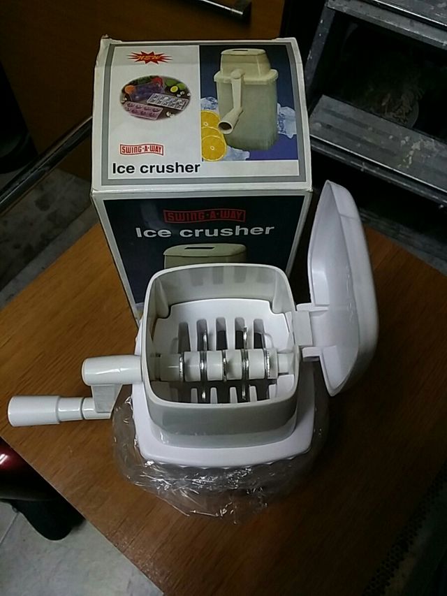 Picadora de hielo manual (nuevo).