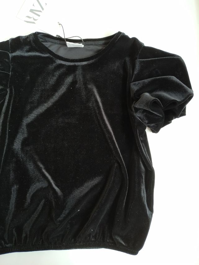 Camiseta Zara. T-8. Nueva